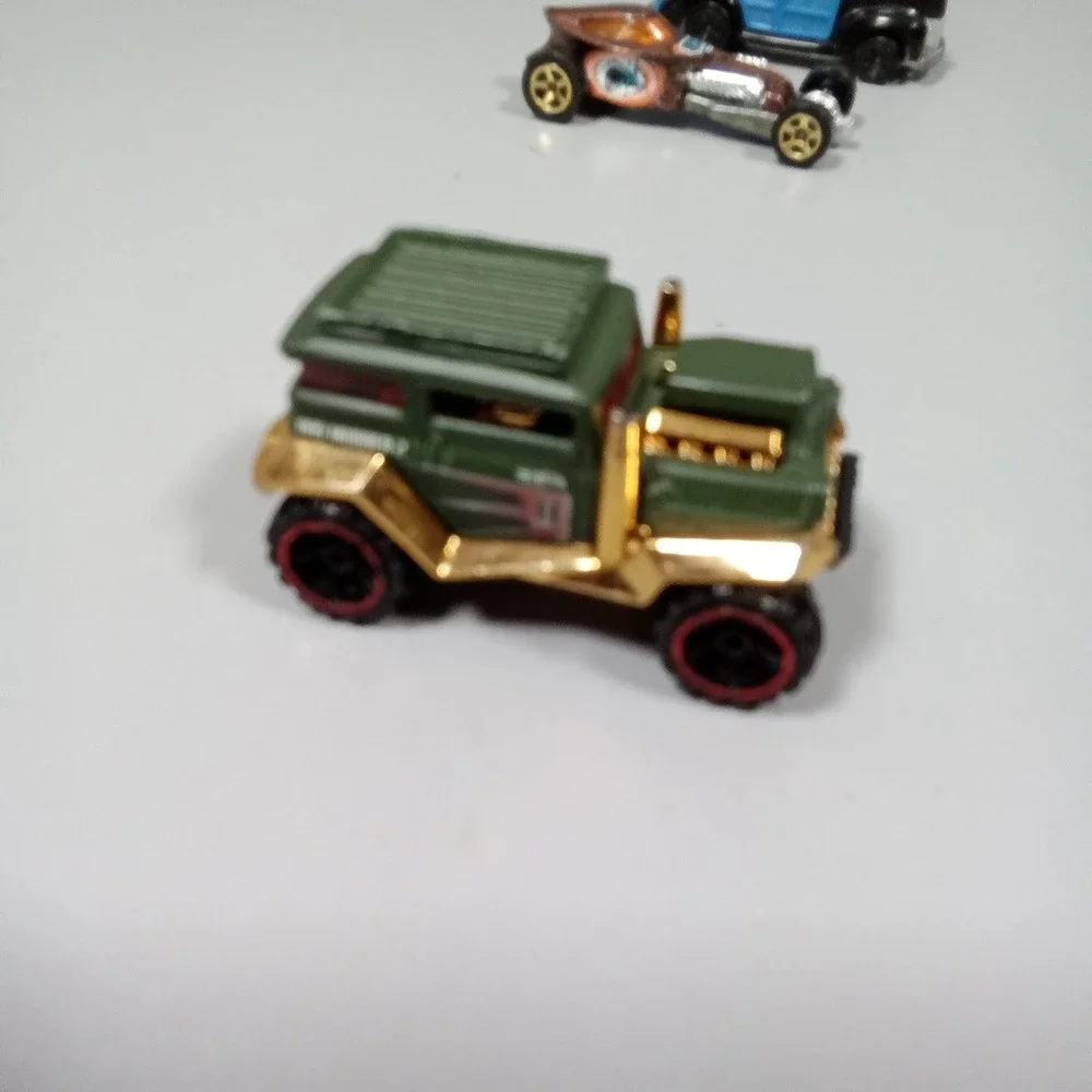 Hot Wheels Diecast Car Lot 3pc 40 Ford‎ Woodie Black Widow Green Off-Road Truck